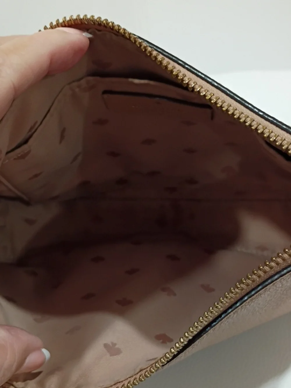 kate spade Pebble Leather Shoulder Crossbody in Light Tan